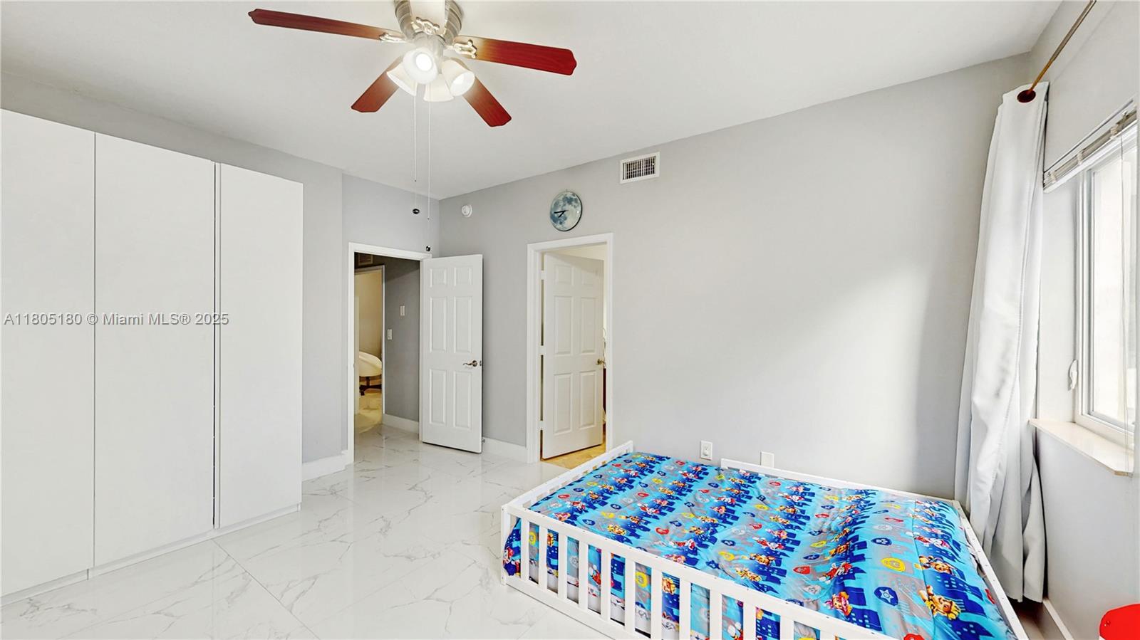 ROADS END VILLAGE CONDO - Residential