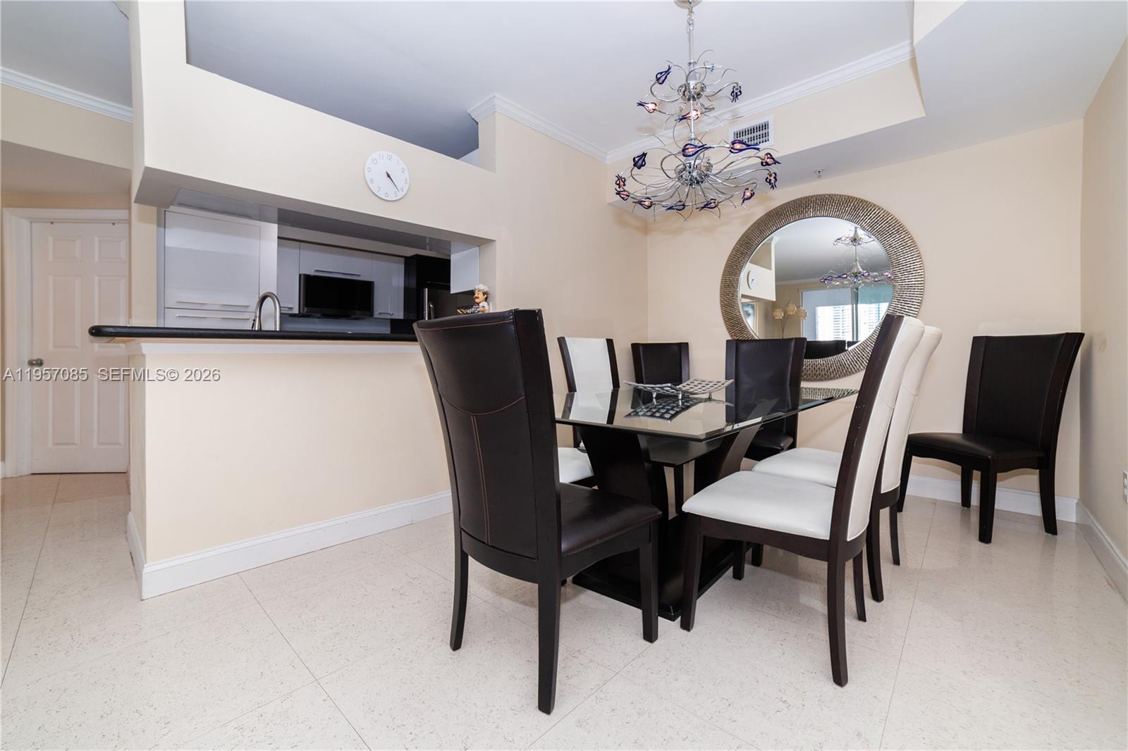 PORTO BELLAGIO CONDO - Residential