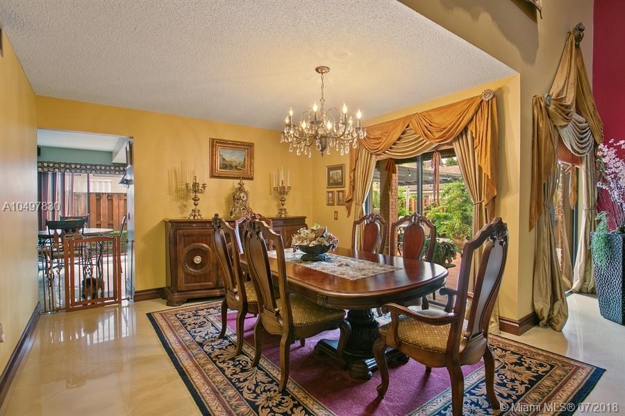 LAKES OF THE MEADOW SEC 4 - Residential