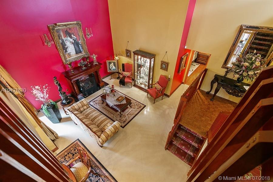 LAKES OF THE MEADOW SEC 4 - Residential