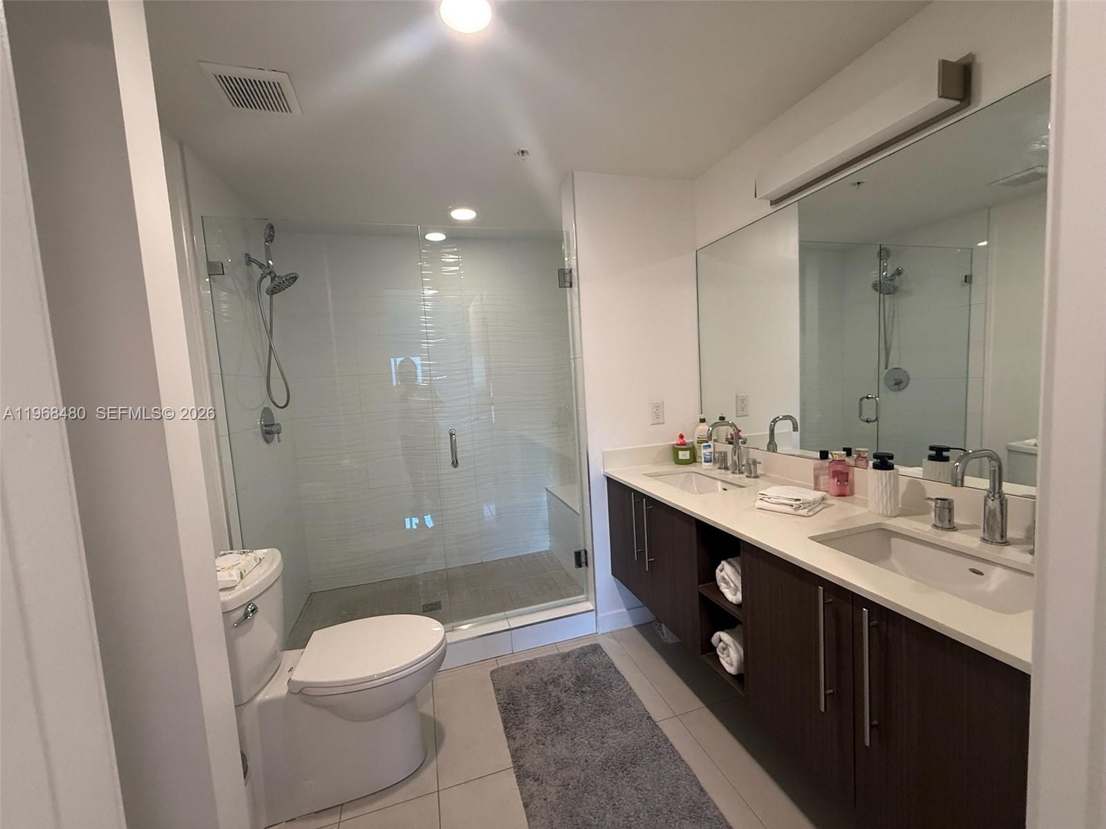 GRAND BAY COMMONS SOUTH - Residential Lease