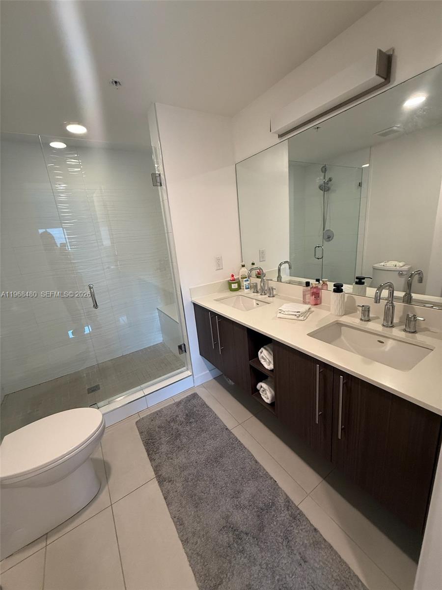 GRAND BAY COMMONS SOUTH - Residential Lease