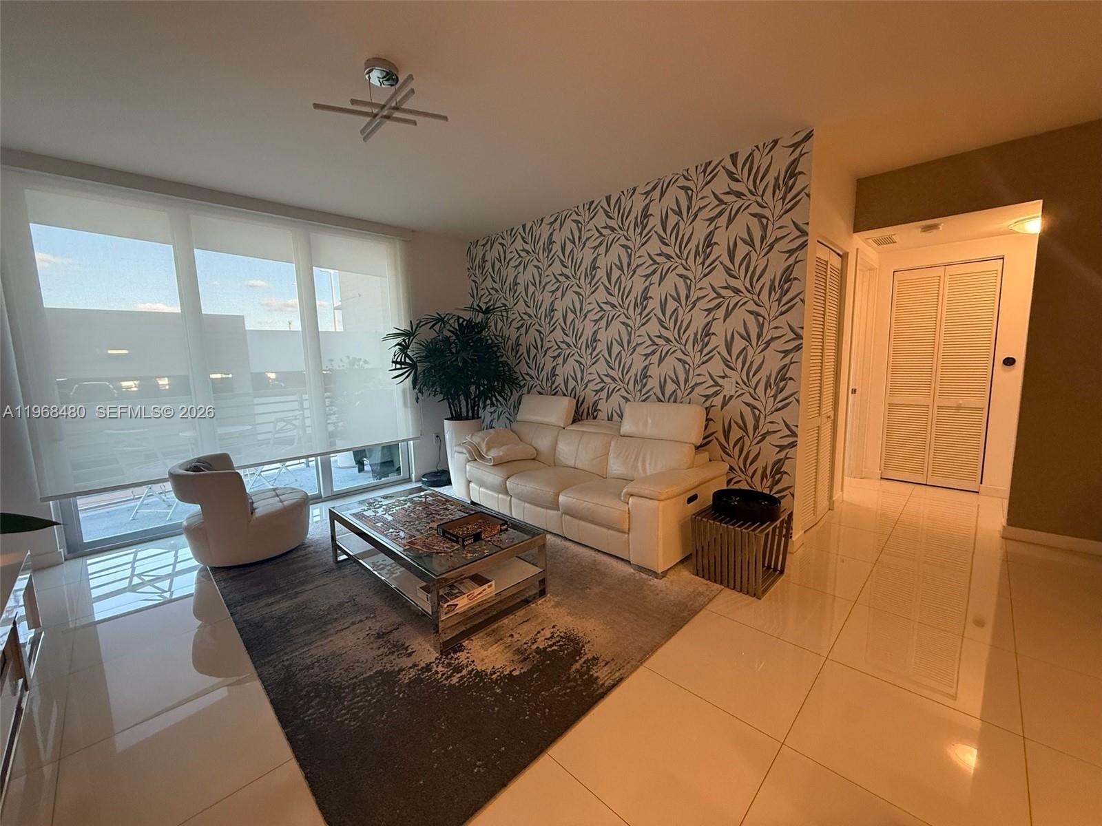 GRAND BAY COMMONS SOUTH - Residential Lease