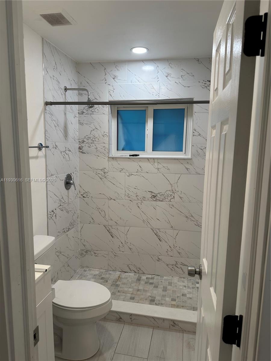 PLAT NO 1 OPA LOCKA - Residential Lease