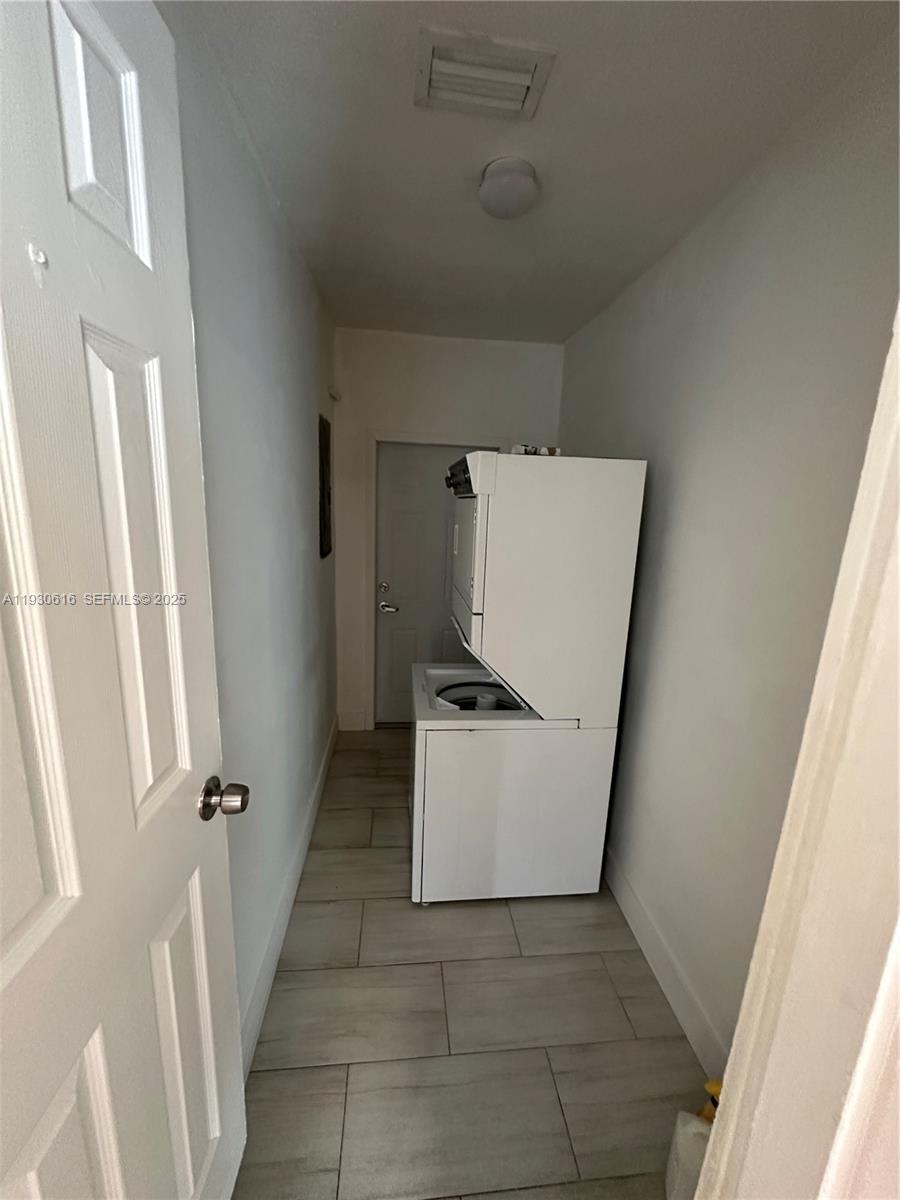 PLAT NO 1 OPA LOCKA - Residential Lease