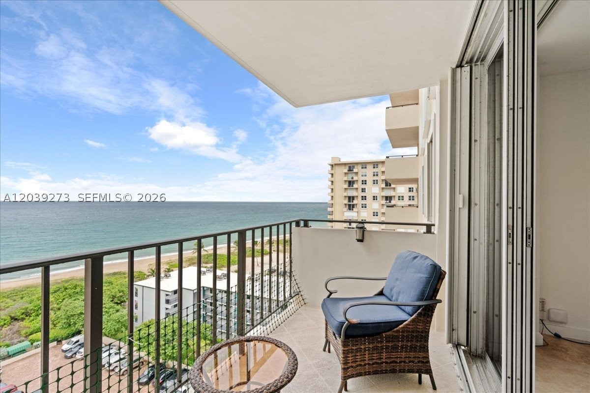 1900 S Ocean Blvd 11T