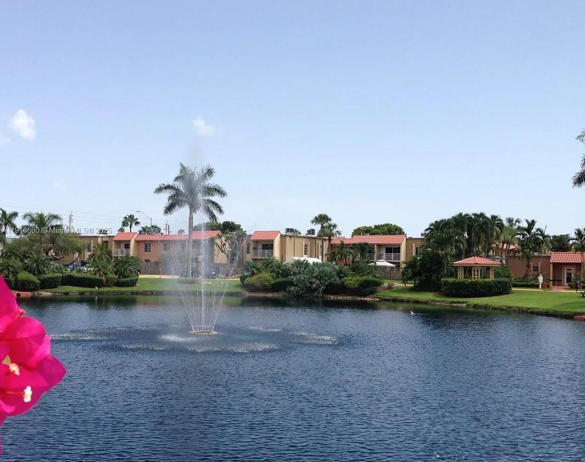 DORAL GARDENS II CONDO - Residential Lease