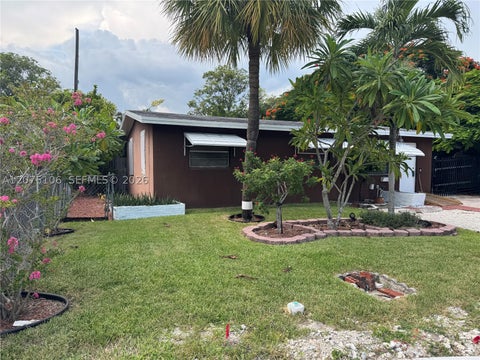 Photo of 1705 NW 15th Ave, Fort Lauderdale, FL 33311 (MLS # A12075106)