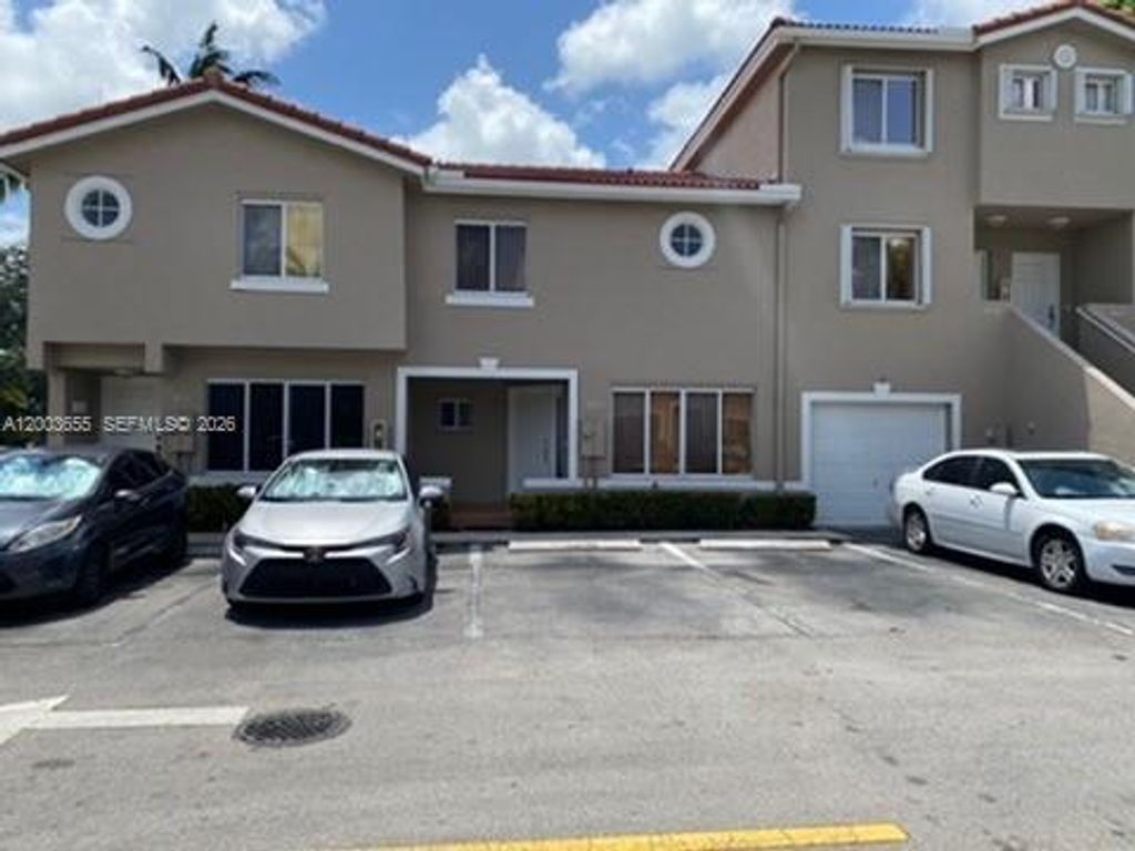 Photo of 203 Riviera Cir #203, Weston, FL 33326 (MLS # A12003655)