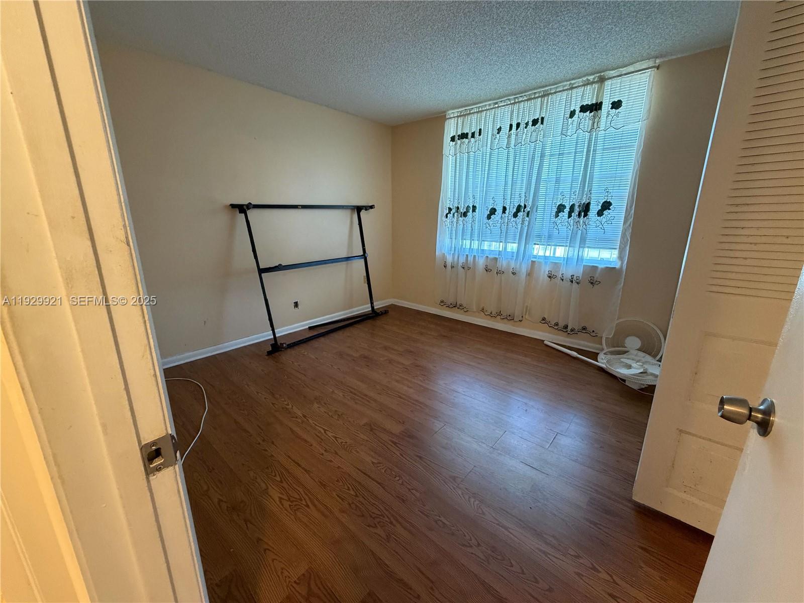 9 OF PALM SPRINGS 2 CONDO - Residential