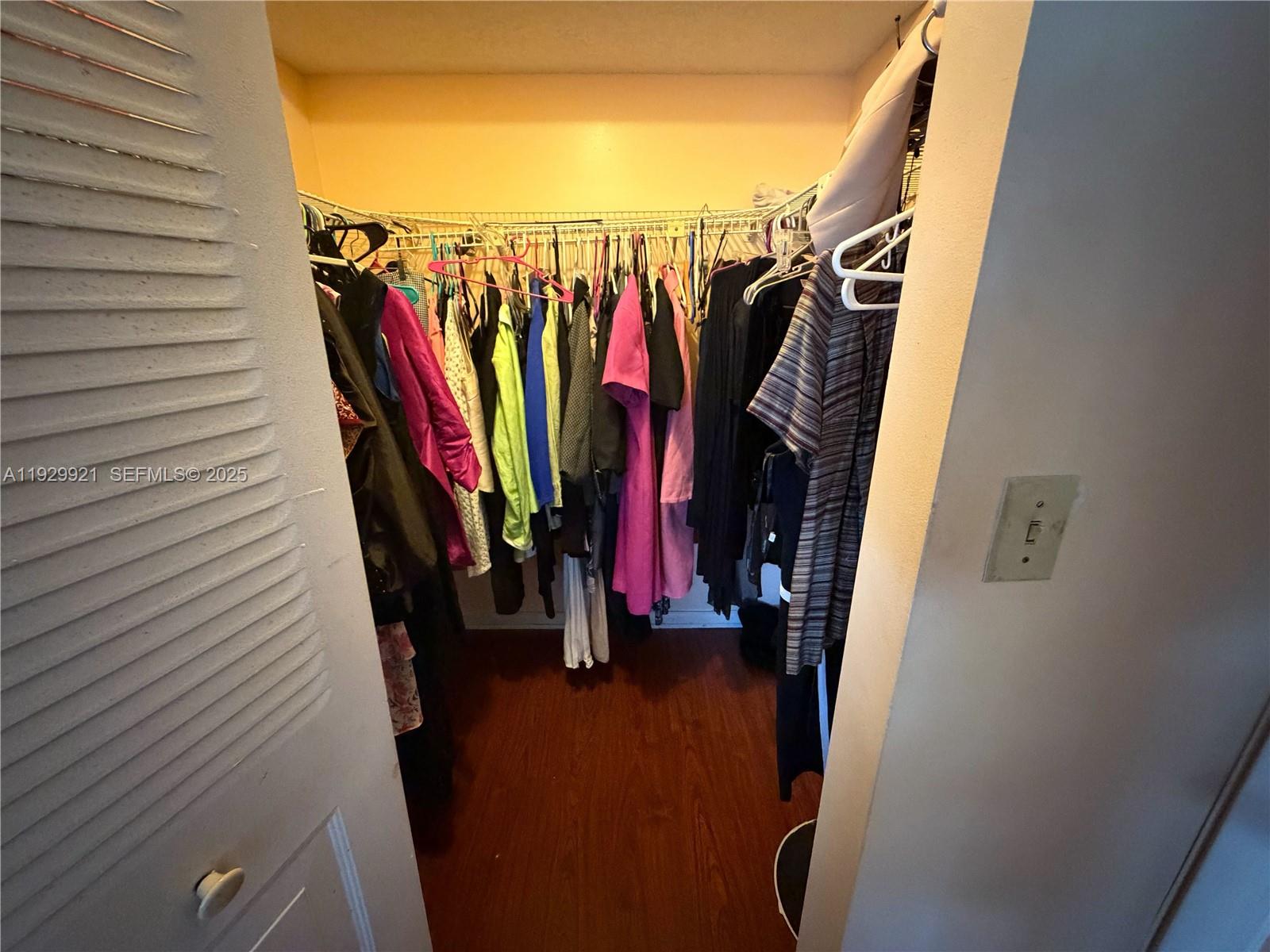 9 OF PALM SPRINGS 2 CONDO - Residential