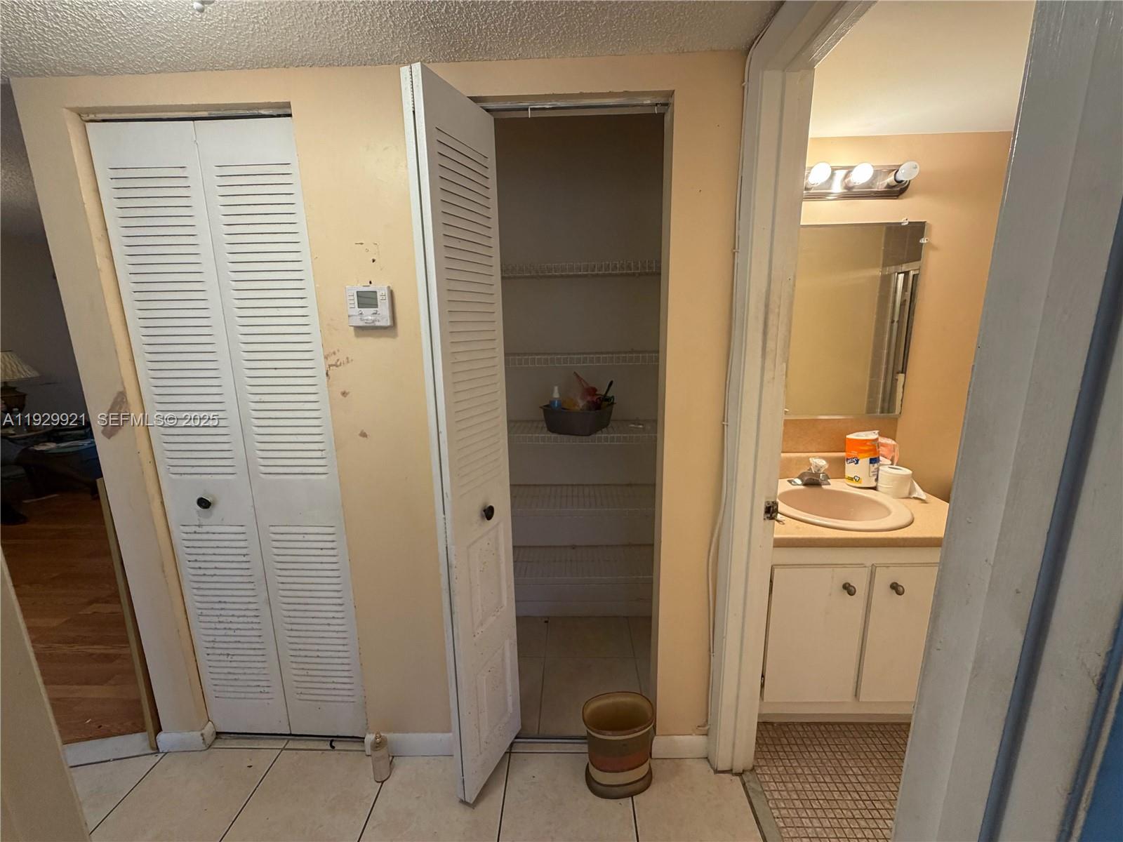 9 OF PALM SPRINGS 2 CONDO - Residential