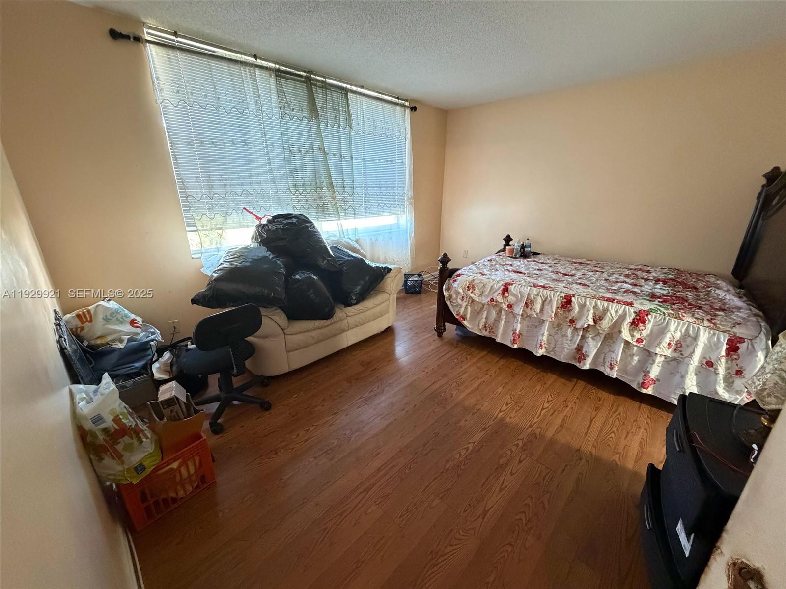 9 OF PALM SPRINGS 2 CONDO - Residential