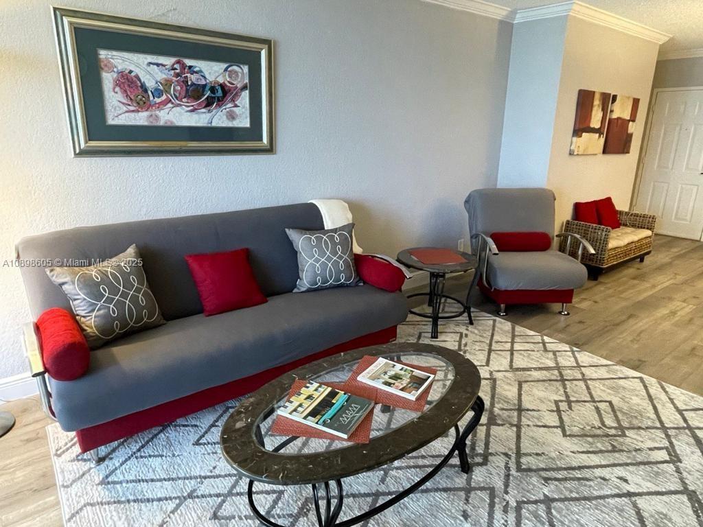 WAVE CONDO - Residential Lease