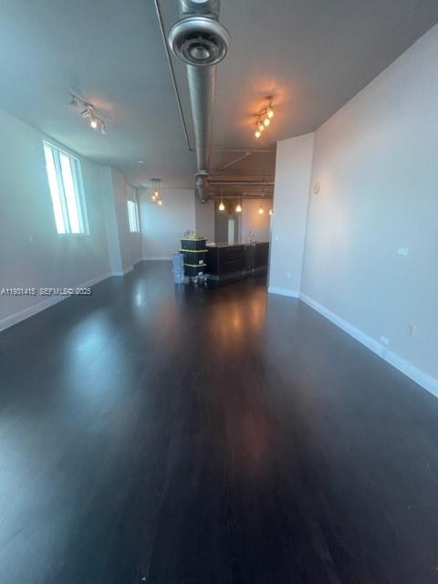 STAR LOFTS ON THE BAY CON - Residential Lease