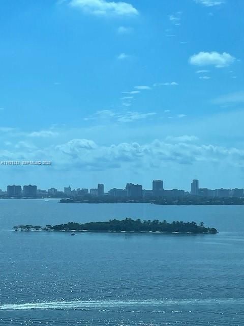 700 NE 25th St 1504 Miami FL 33137