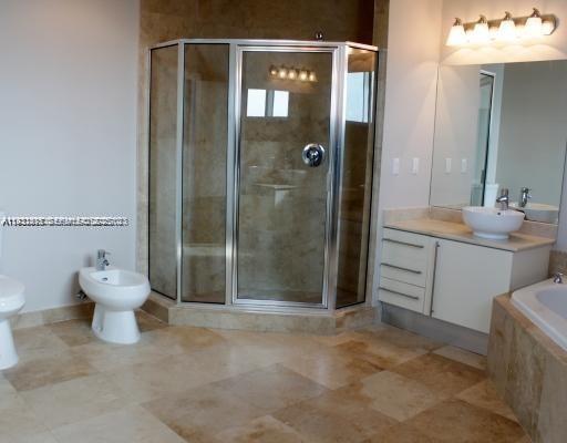 STAR LOFTS ON THE BAY CON - Residential Lease