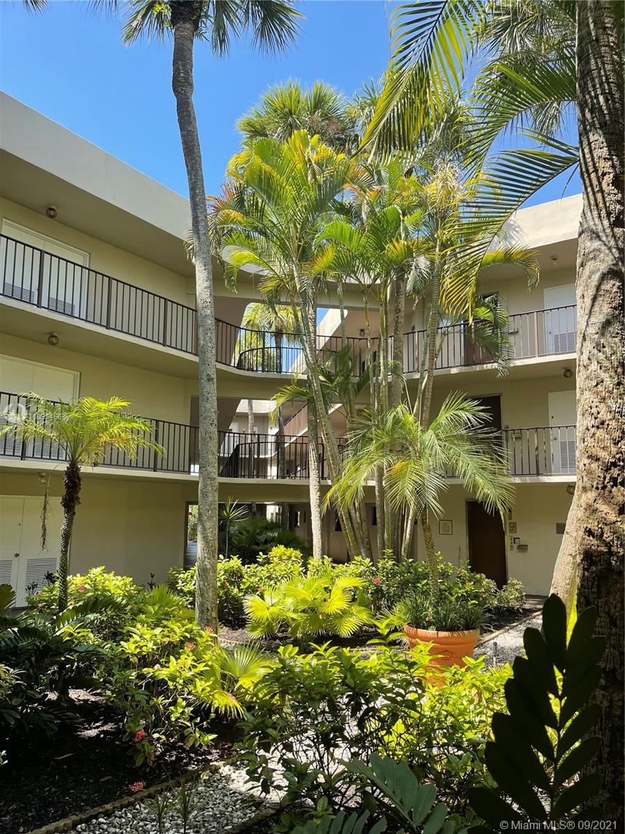 Las Verdes - Residential