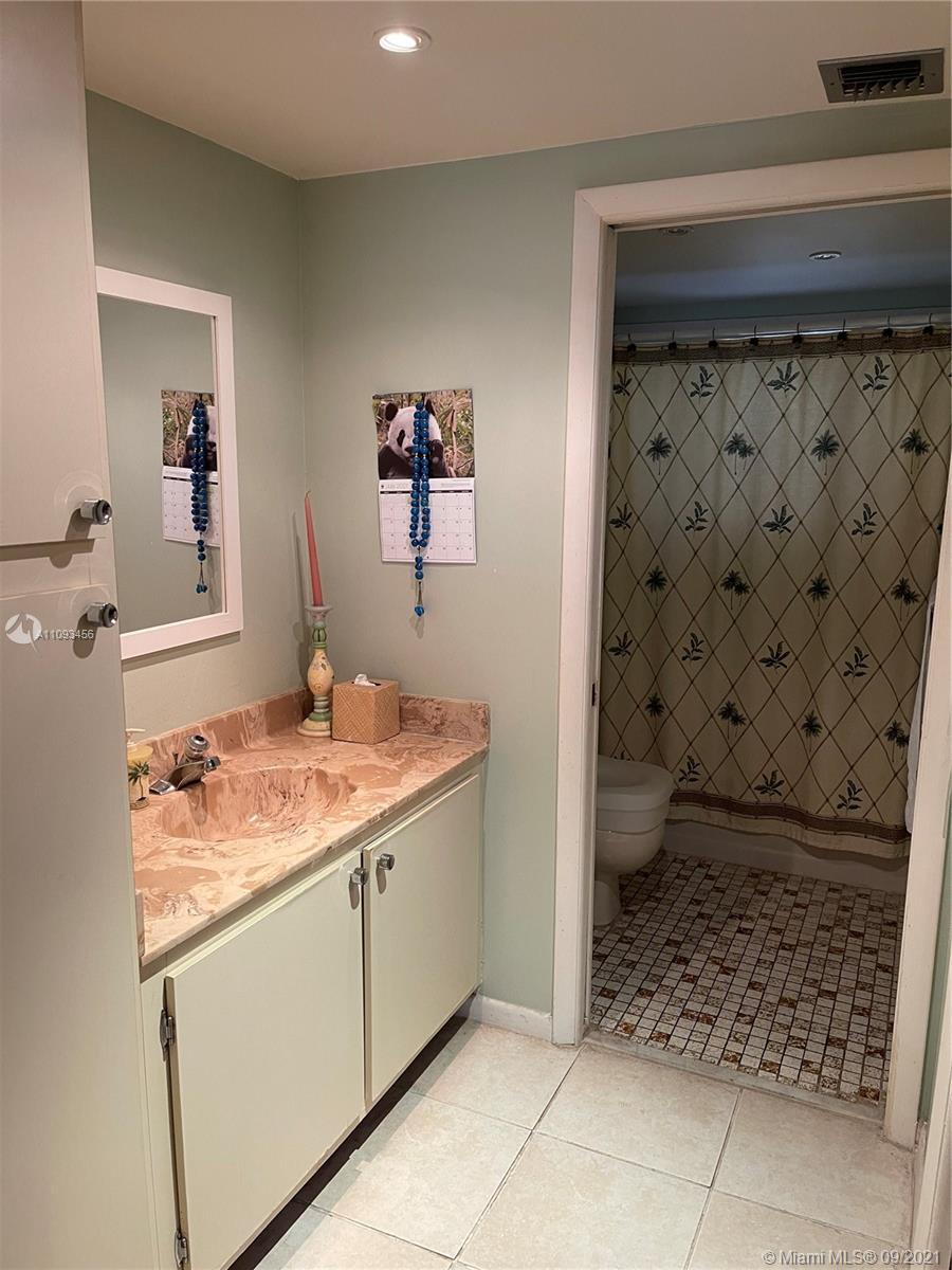 Las Verdes - Residential