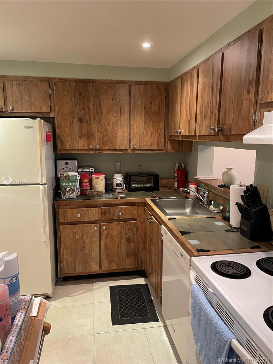 Las Verdes - Residential