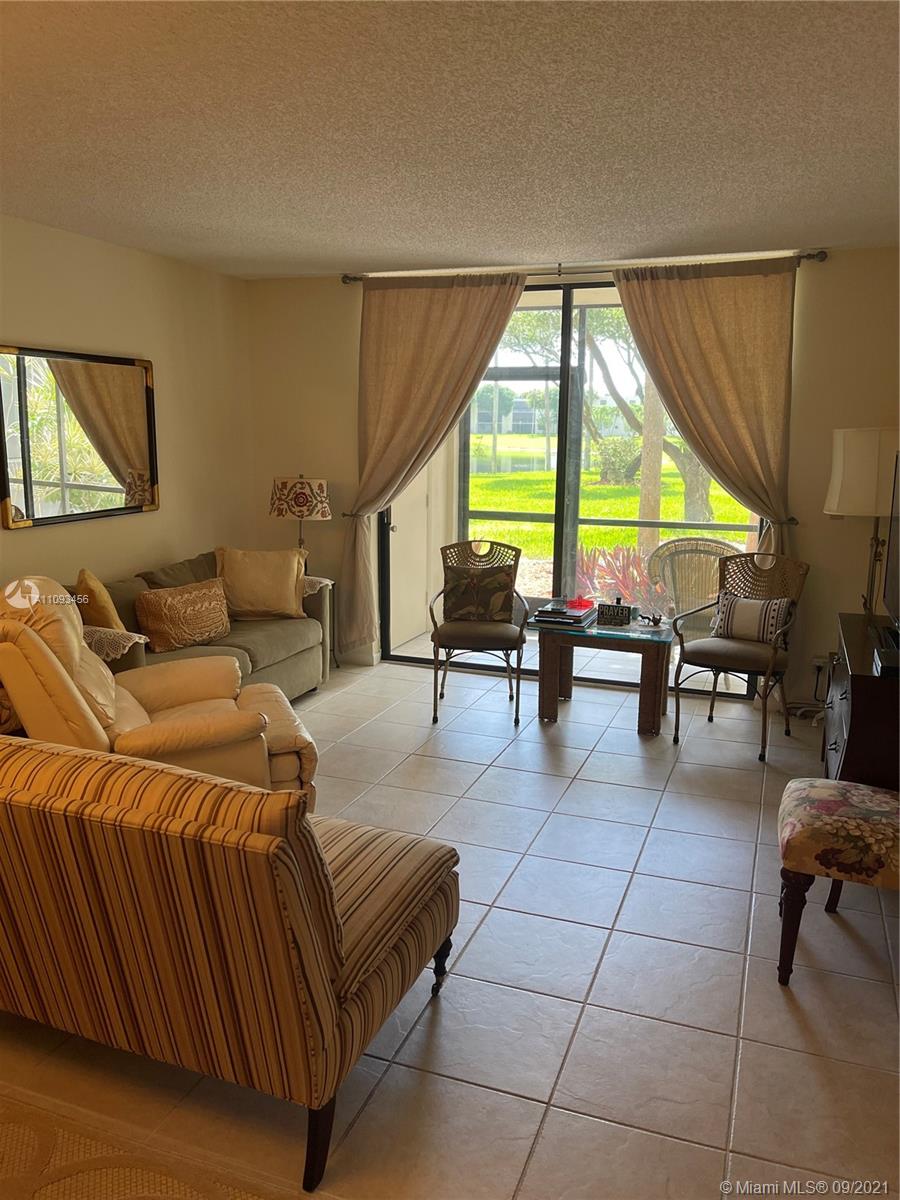 Las Verdes - Residential