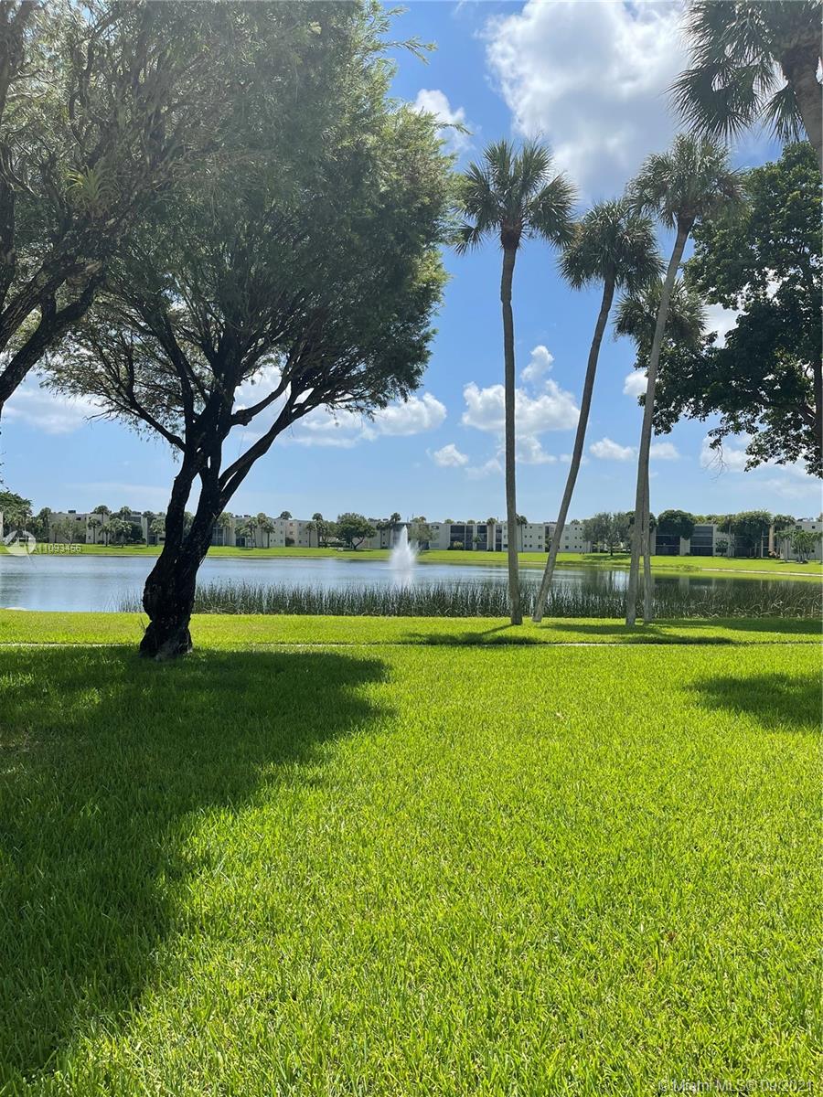 Las Verdes - Residential