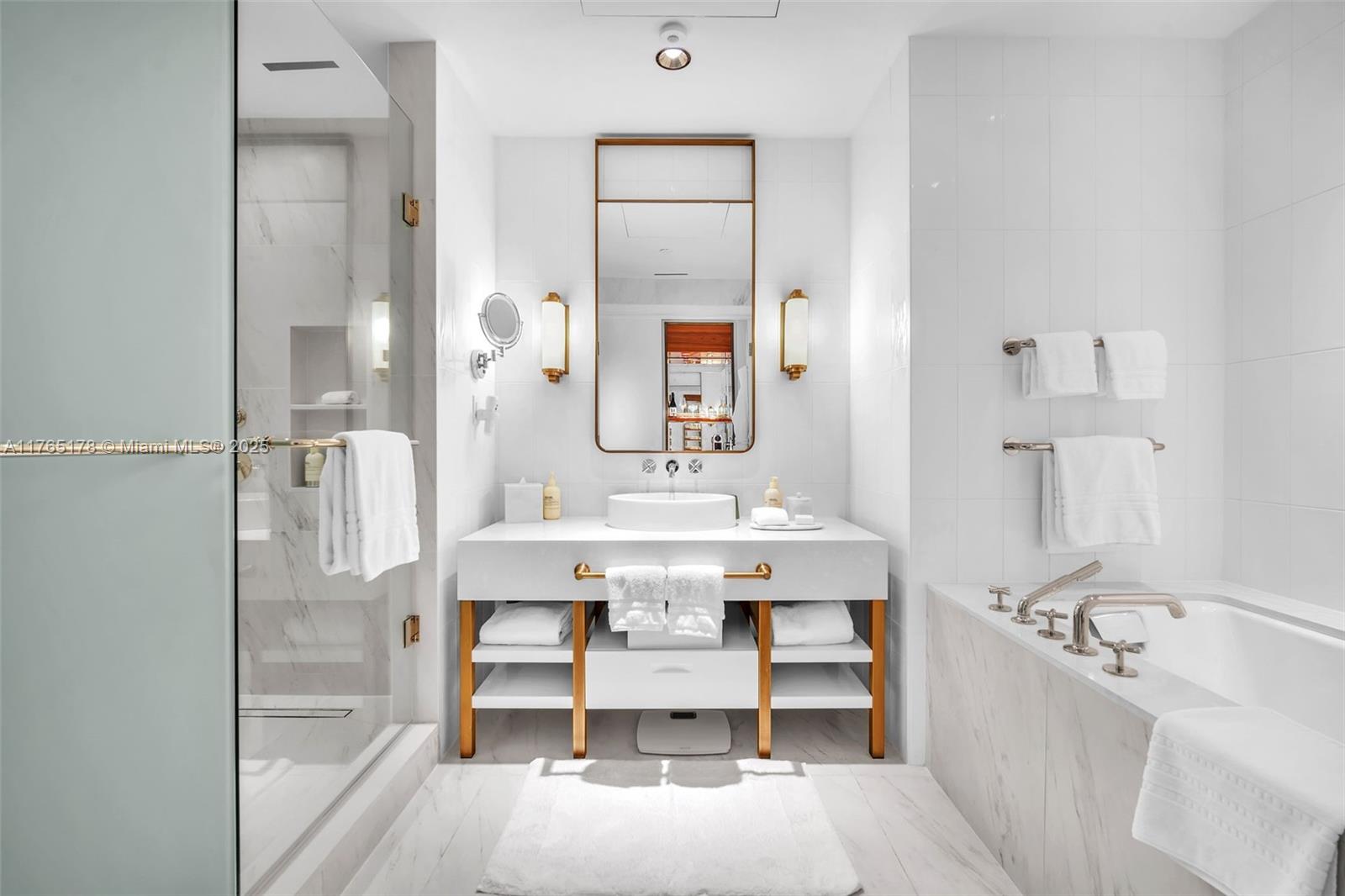 Condo - Residential