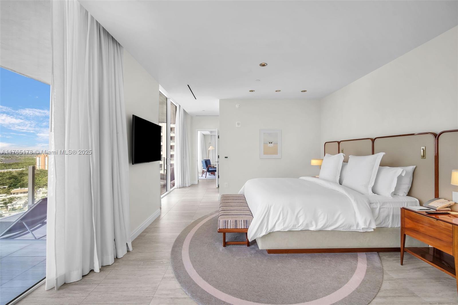 Condo - Residential