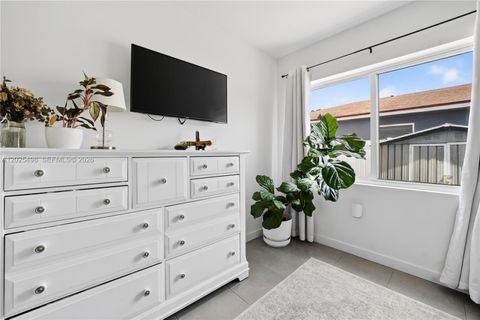Tiny photo for 24 NW 13th Ave, Delray Beach, FL 33444 (MLS # A12025498)
