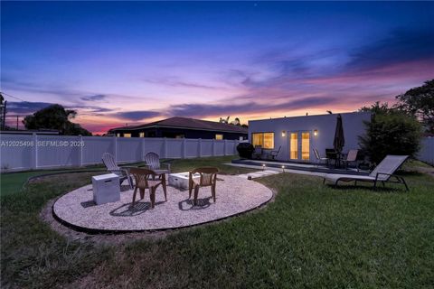 Tiny photo for 24 NW 13th Ave, Delray Beach, FL 33444 (MLS # A12025498)