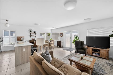Tiny photo for 24 NW 13th Ave, Delray Beach, FL 33444 (MLS # A12025498)