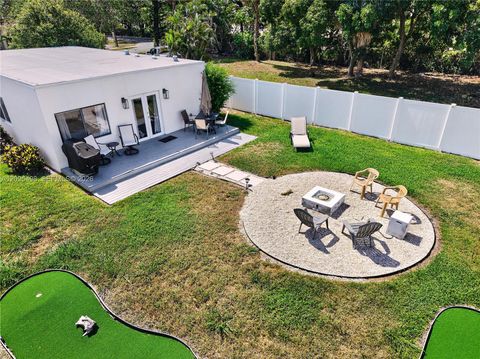 Tiny photo for 24 NW 13th Ave, Delray Beach, FL 33444 (MLS # A12025498)
