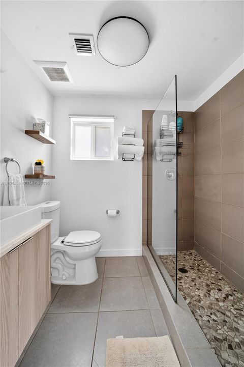 Tiny photo for 24 NW 13th Ave, Delray Beach, FL 33444 (MLS # A12025498)