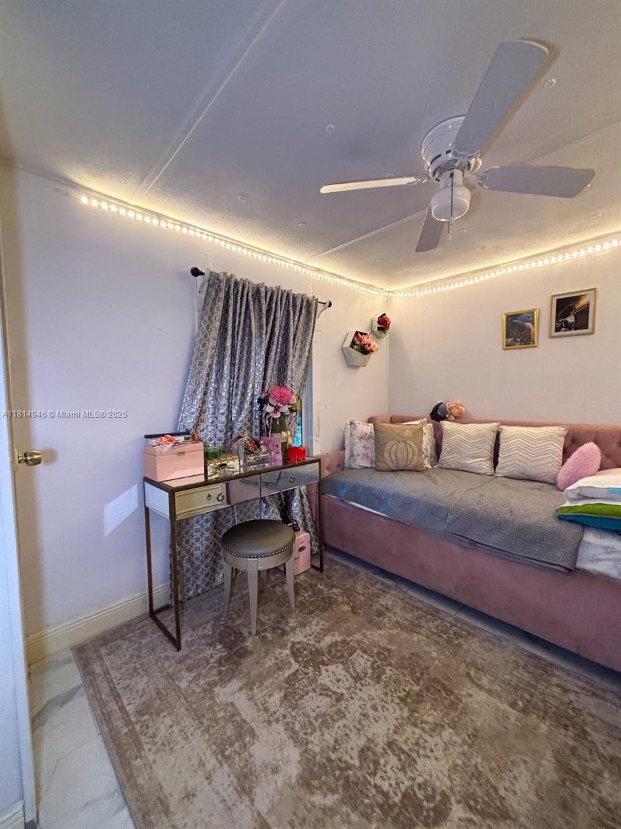 ORANGE PARK CLUB SEC ONE - Residential