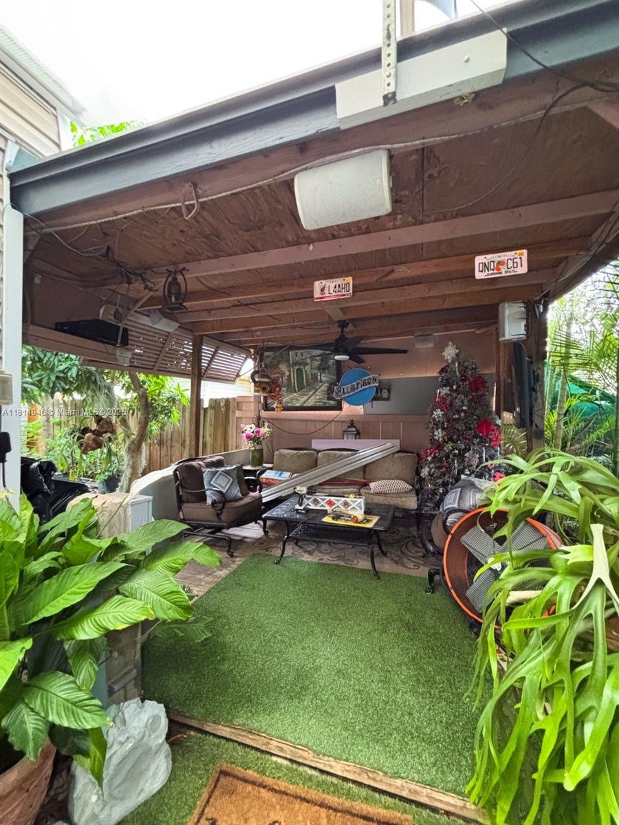 ORANGE PARK CLUB SEC ONE - Residential