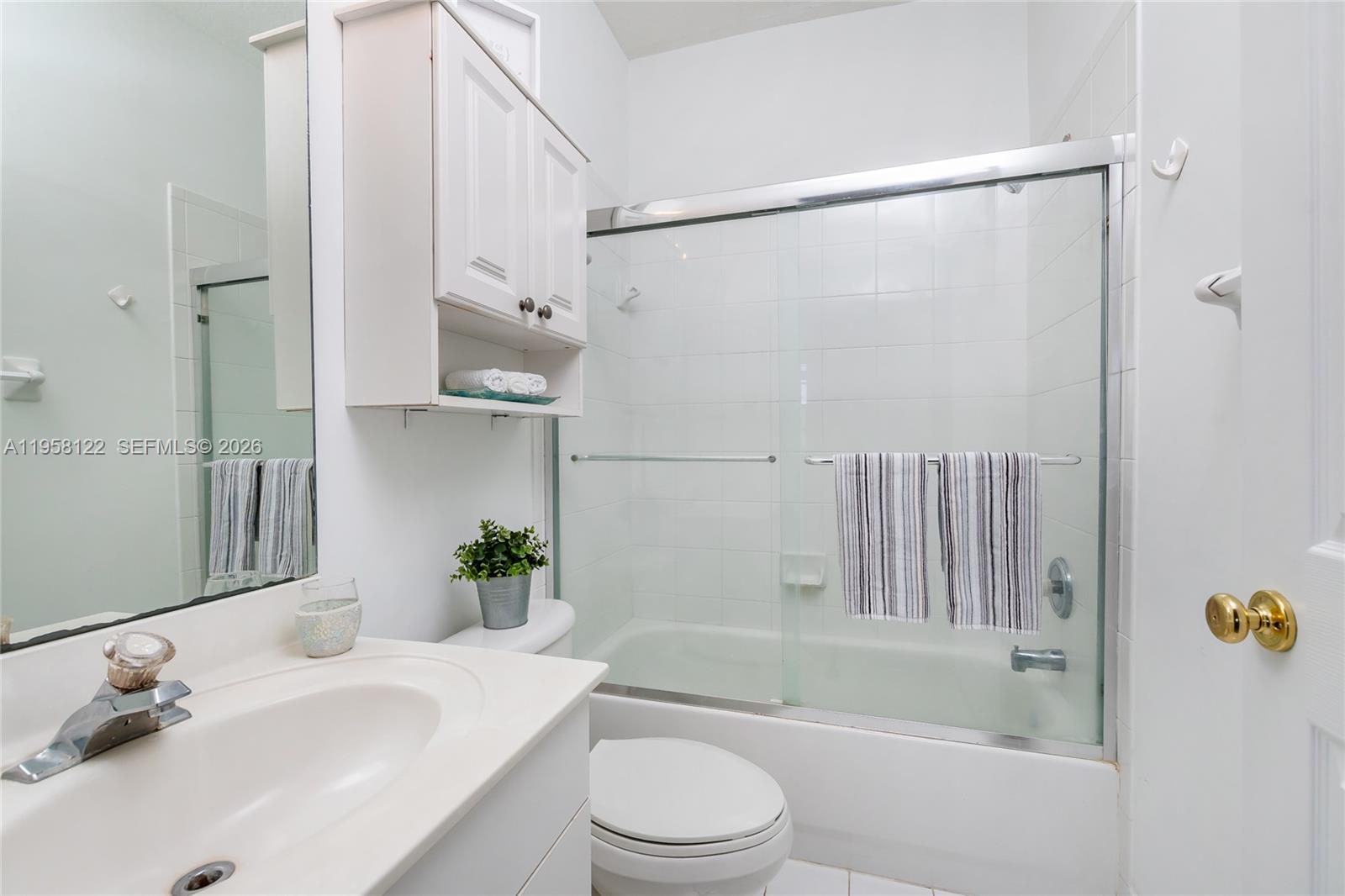 LAS BRISAS AT DORAL CONDO - Residential