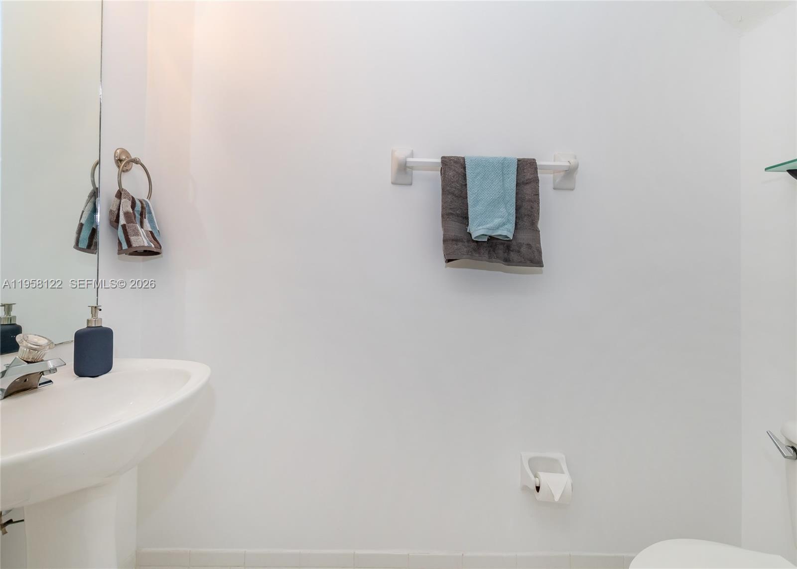 LAS BRISAS AT DORAL CONDO - Residential