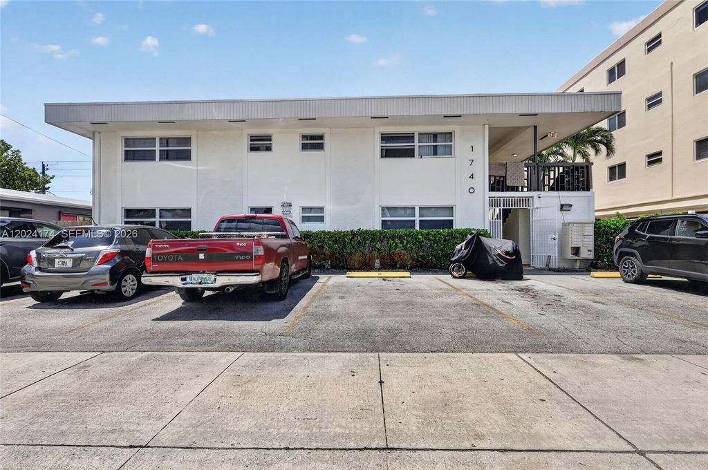 Photo of 1740 Funston St #4, Hollywood, FL 33020 (MLS # A12024174)