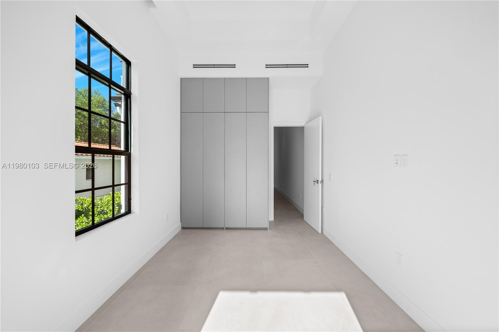 CORAL GABLES BILTMORE SEC - Residential