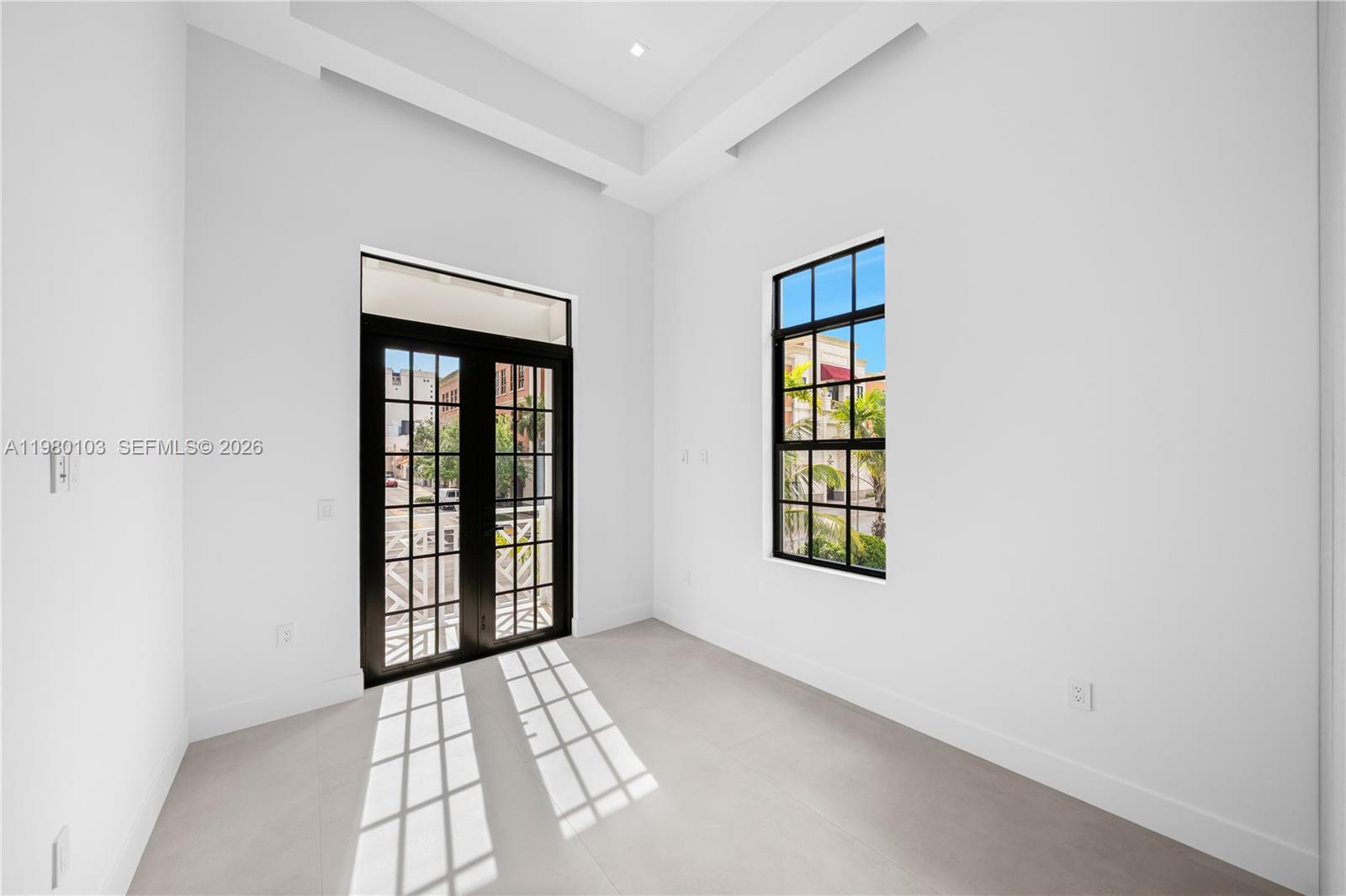 CORAL GABLES BILTMORE SEC - Residential