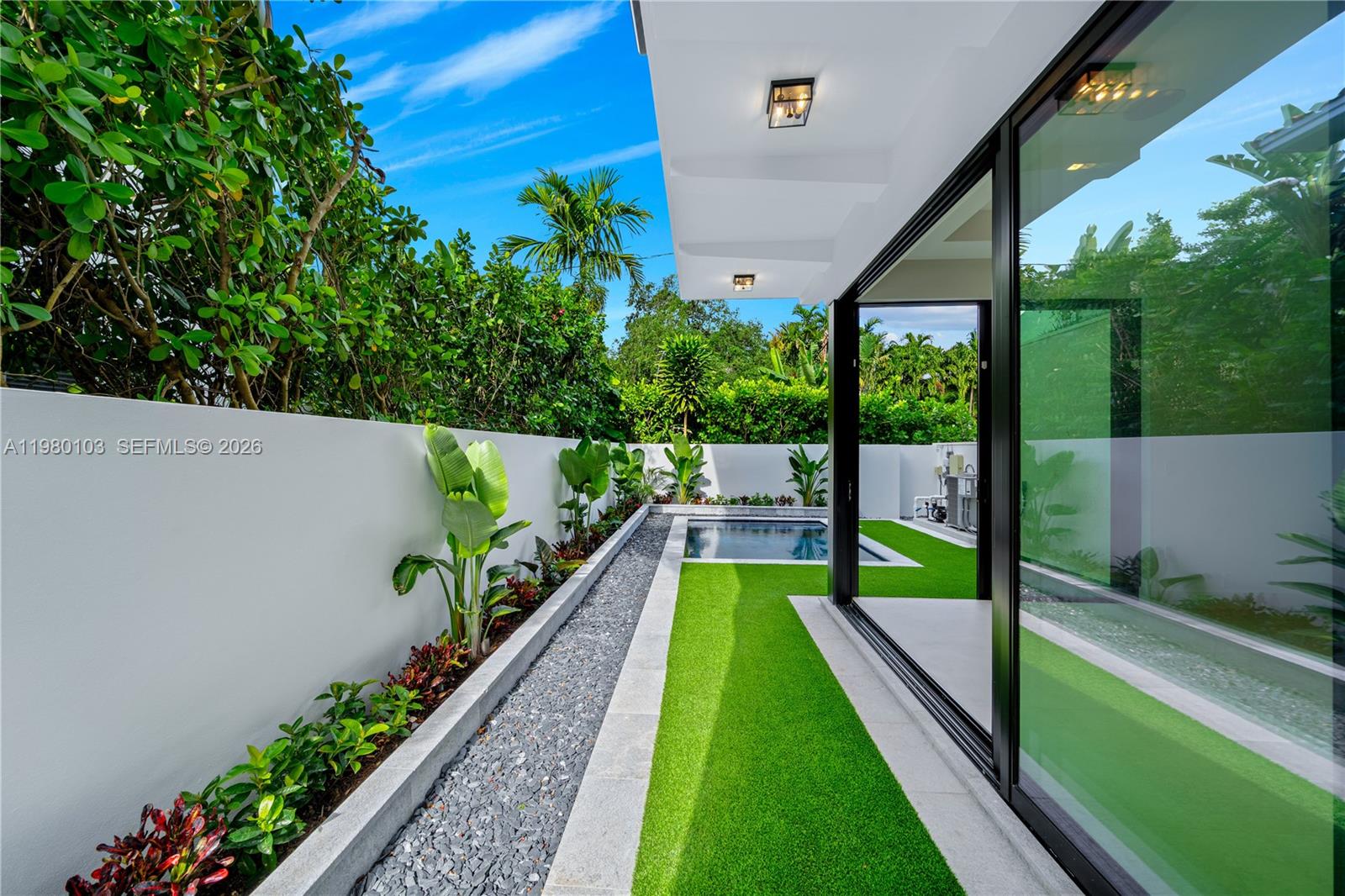 CORAL GABLES BILTMORE SEC - Residential