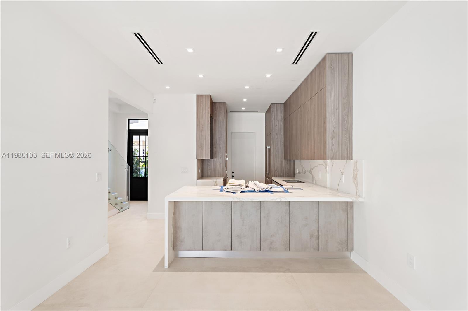 CORAL GABLES BILTMORE SEC - Residential