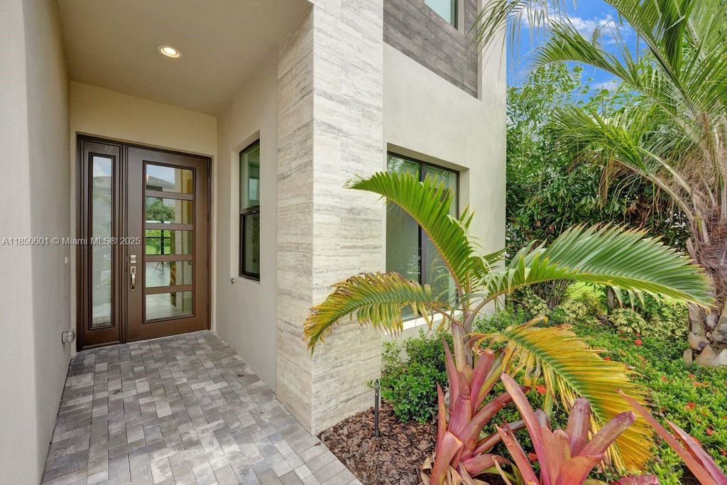 Photo of 17244 Teton River Rd, Boca Raton, FL 33496 (MLS # A11850601)