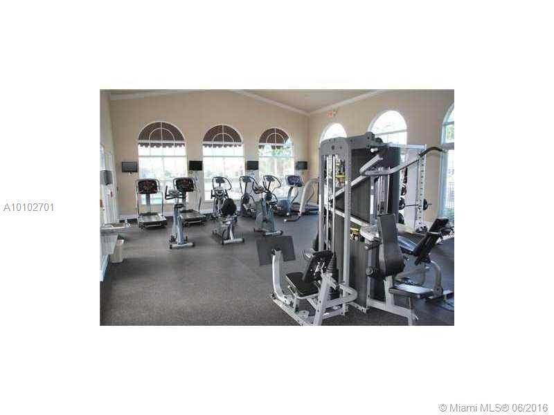 Monterey/Malibu Bay Condo - Residential Lease