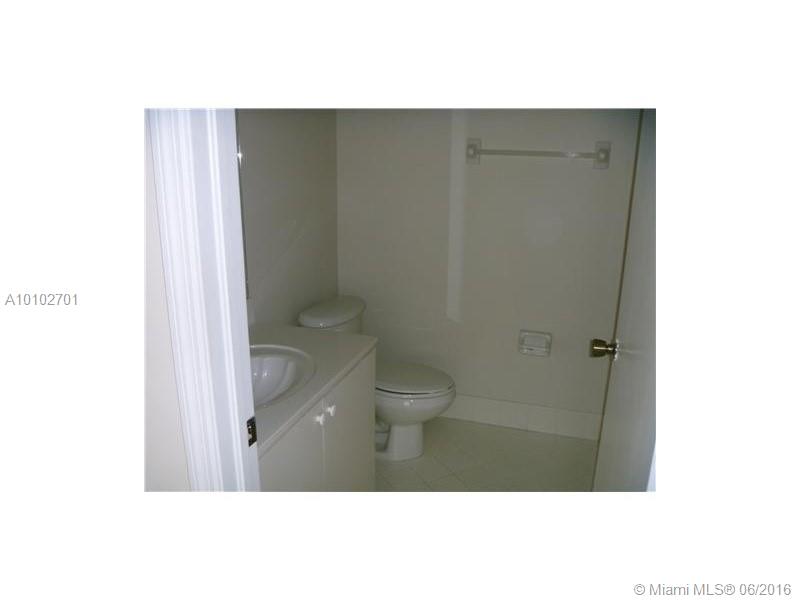 Monterey/Malibu Bay Condo - Residential Lease