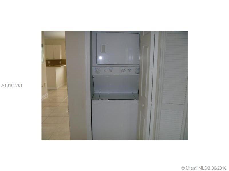 Monterey/Malibu Bay Condo - Residential Lease