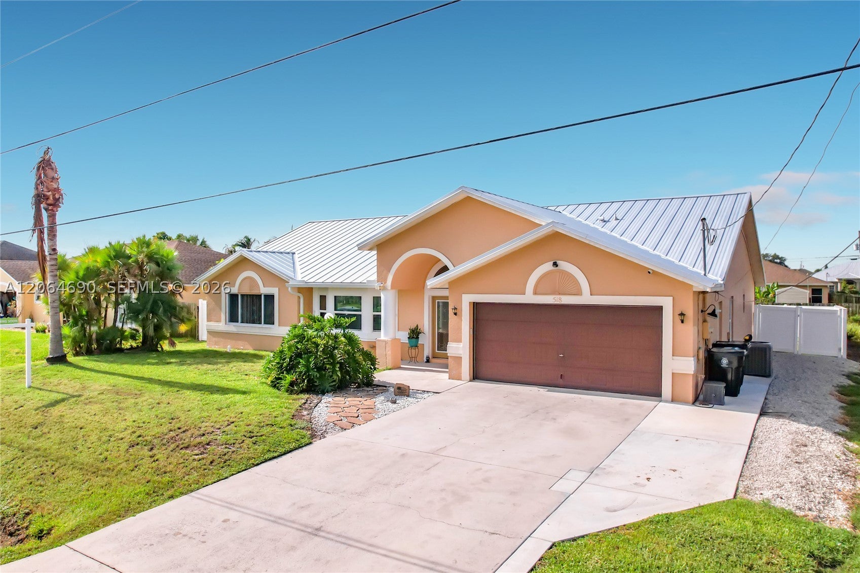 518 SW Lacroix Ave, Port St Lucie, FL, 34953/$499,999 4 518 SW Lacroix Ave