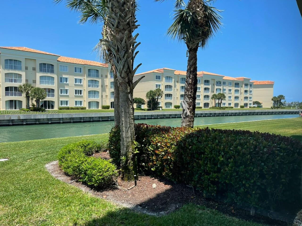 HARBOUR ISLE AT HUTCHINSO - Residential