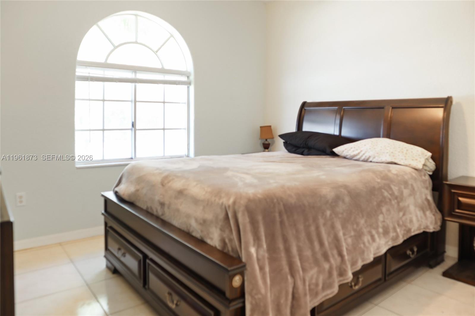 REDLANDS FOREST - Residential