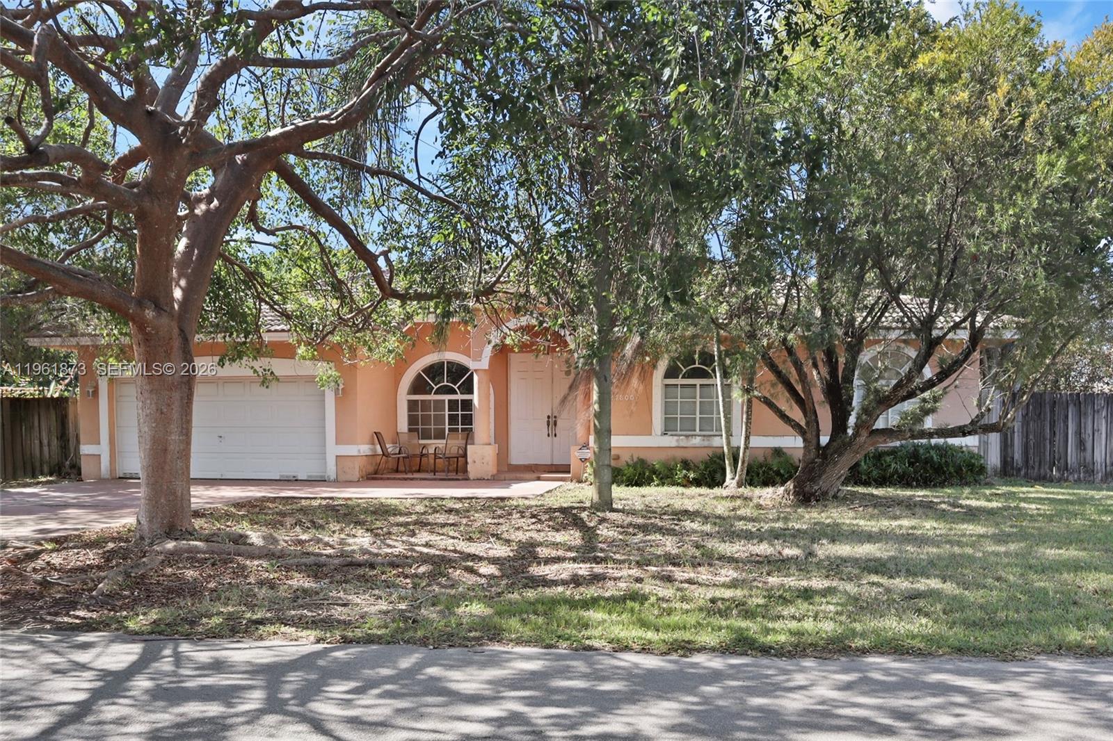 REDLANDS FOREST - Residential